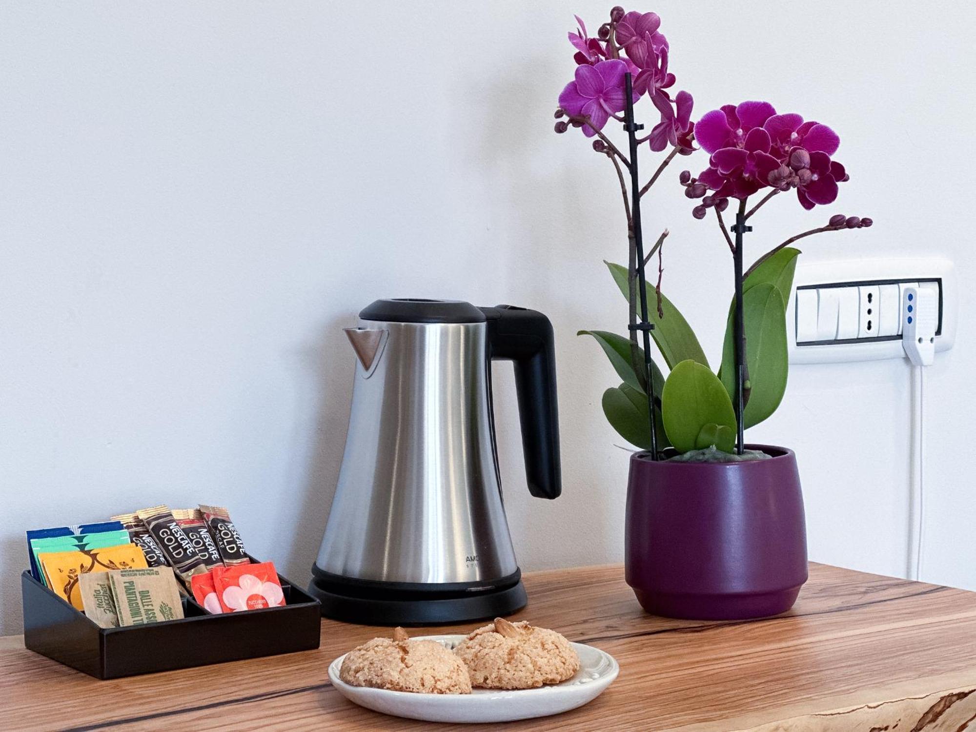 Centro Storico Via Sassari Accommodation 칼리아리 외부 사진
