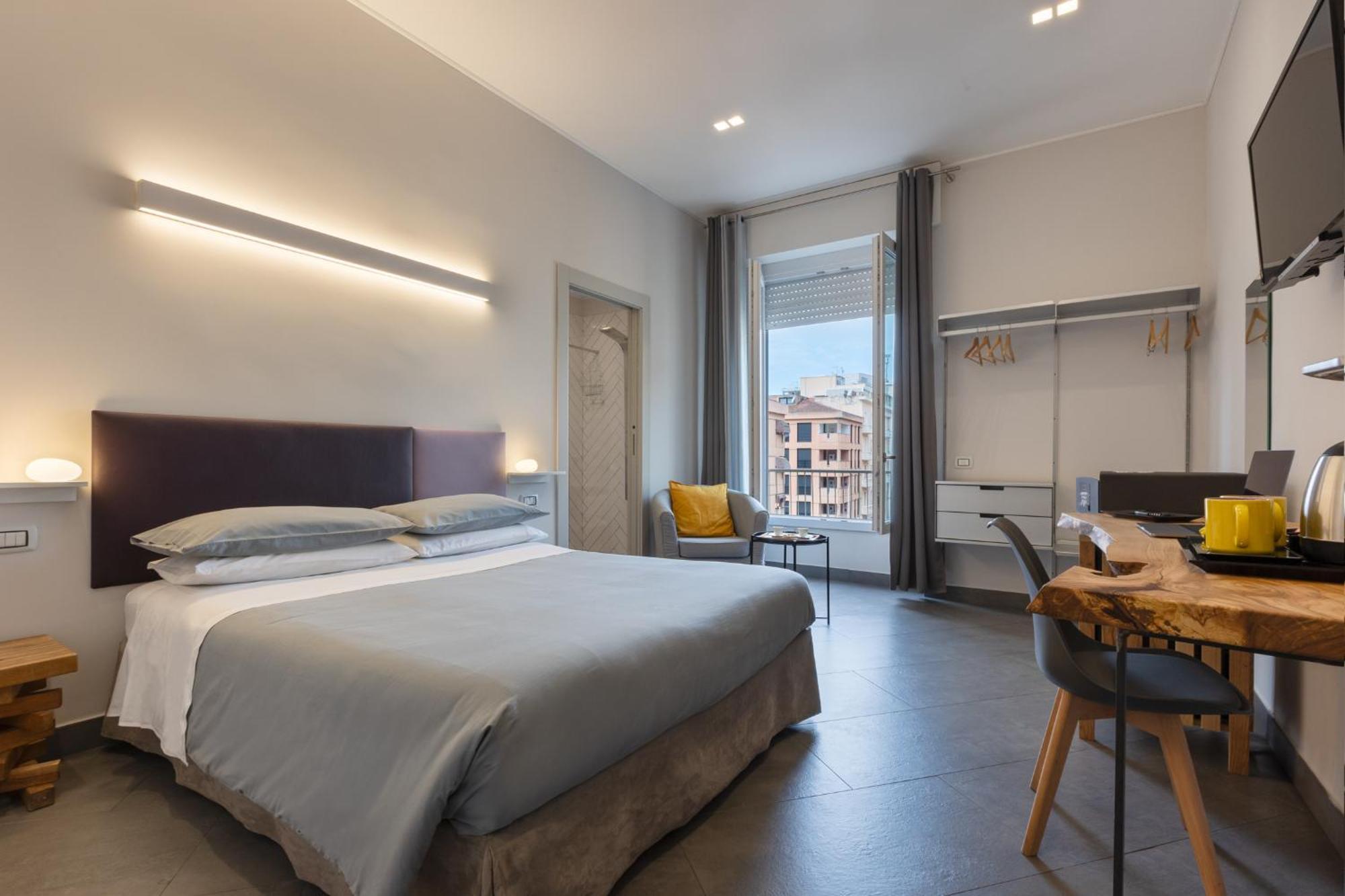 Centro Storico Via Sassari Accommodation 칼리아리 외부 사진